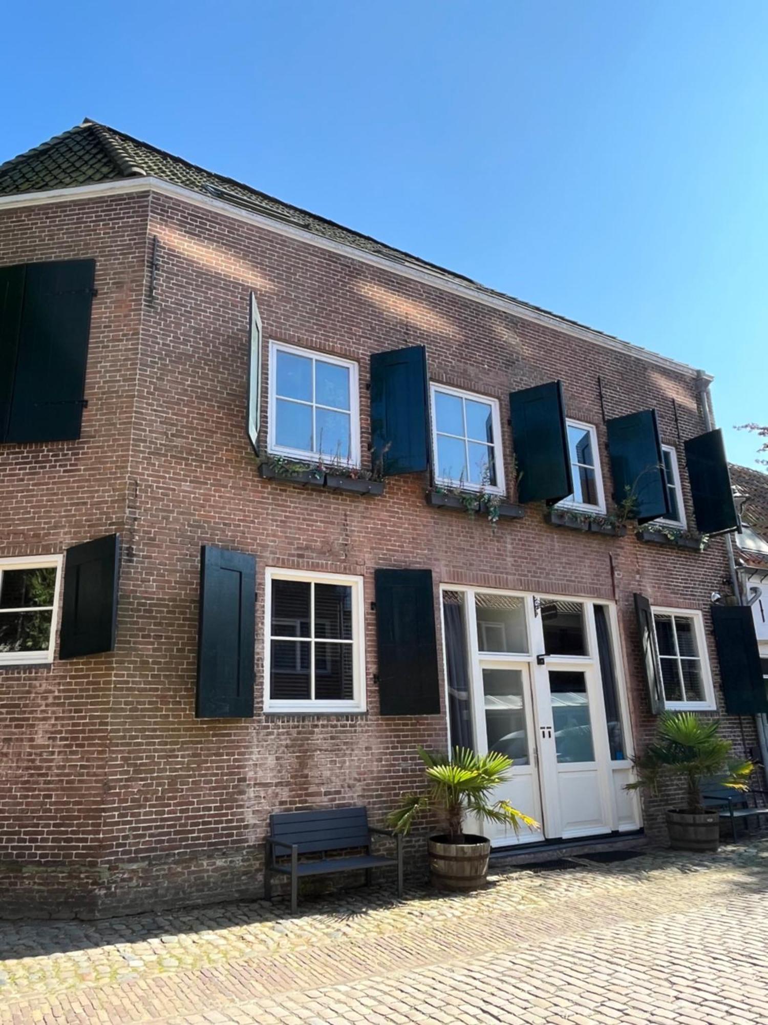 De Pauw